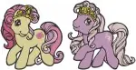 My Little Pony G1 G3 - Various Eh Ponies And Pegasus - Reading And Gift Giving - Retro Style - Filled Embroidery Design - 4293