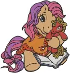 My Little Pony G1 G3 - Various Eh Ponies And Pegasus - Reading And Gift Giving - Retro Style - Filled Embroidery Design - 4295