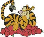 Winnie The Pooh - Tigger And Pooh Bear Adventures - Robin Hood Apple Fun Character - Hundred Acre Wood - Filled Embroidery Design - 5750